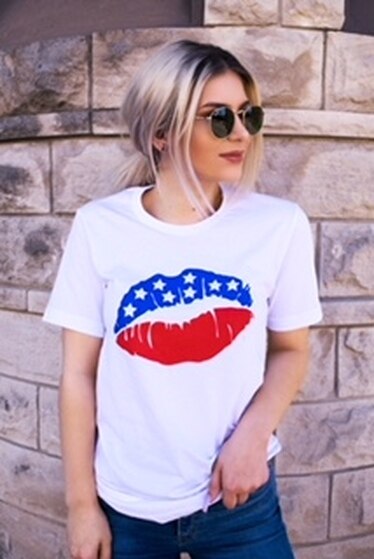 AMERICAN LIPS SOFTSTYLE TEE