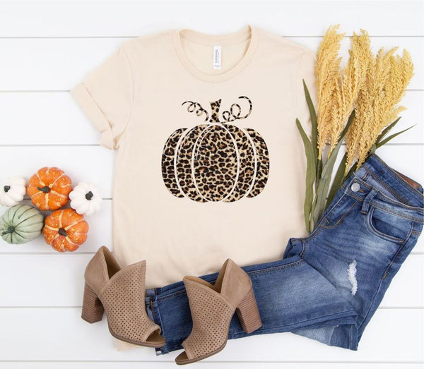 PUMPKIN LEOPARD GRAPHIC SOFTSTYLE TEE